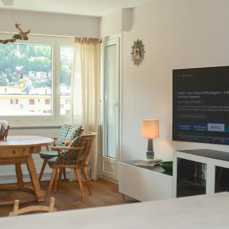 Swissme - Neu-seeblick-balkon-parkplatz-nahe Bergbahn Apartment
