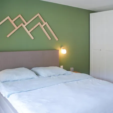 Swissme - Neu-seeblick-balkon-parkplatz-nahe Bergbahn Sankt Moritz