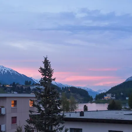 Swissme - Neu-seeblick-balkon-parkplatz-nahe Bergbahn St. Moritz